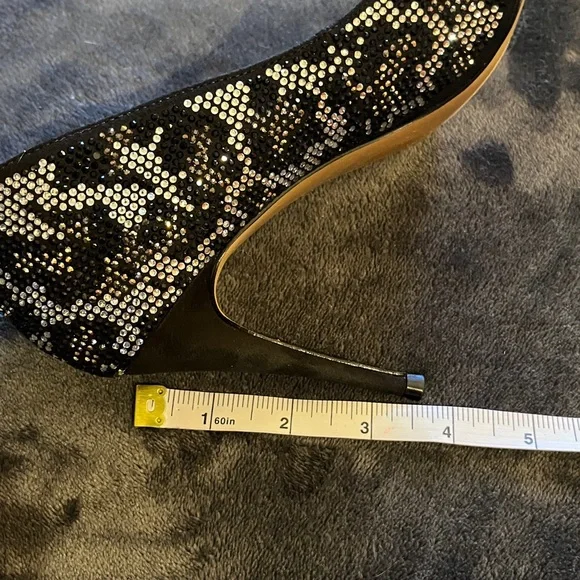 Aldo rhinestone shoes/ heels/ pumps. Shiny, sparkly. Snakeskin pattern Formal. 7 - Picture 10 of 11